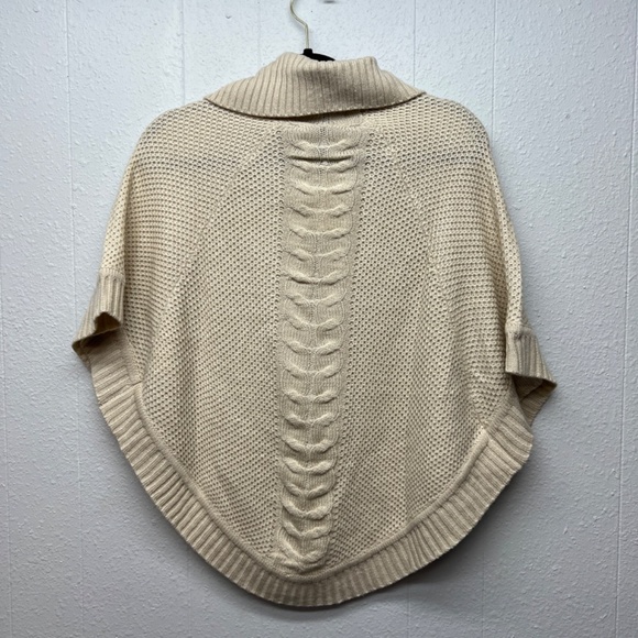 Pretty Rebellious Double Breasted Pocho Womens Small Cozy Comfortable Capsule - Picture 6 of 11